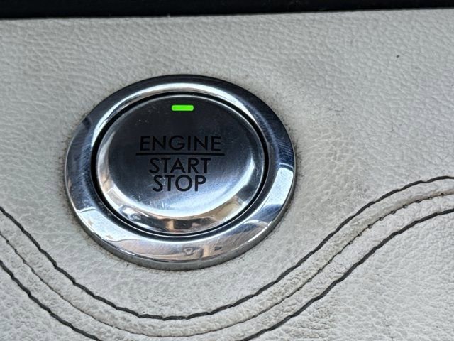 Used 2019 Lincoln Navigator Reserve AWD/4WD image 22