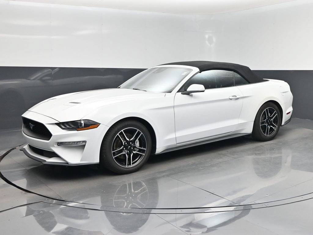 Used 2023 Ford Mustang Premium RWD image 9