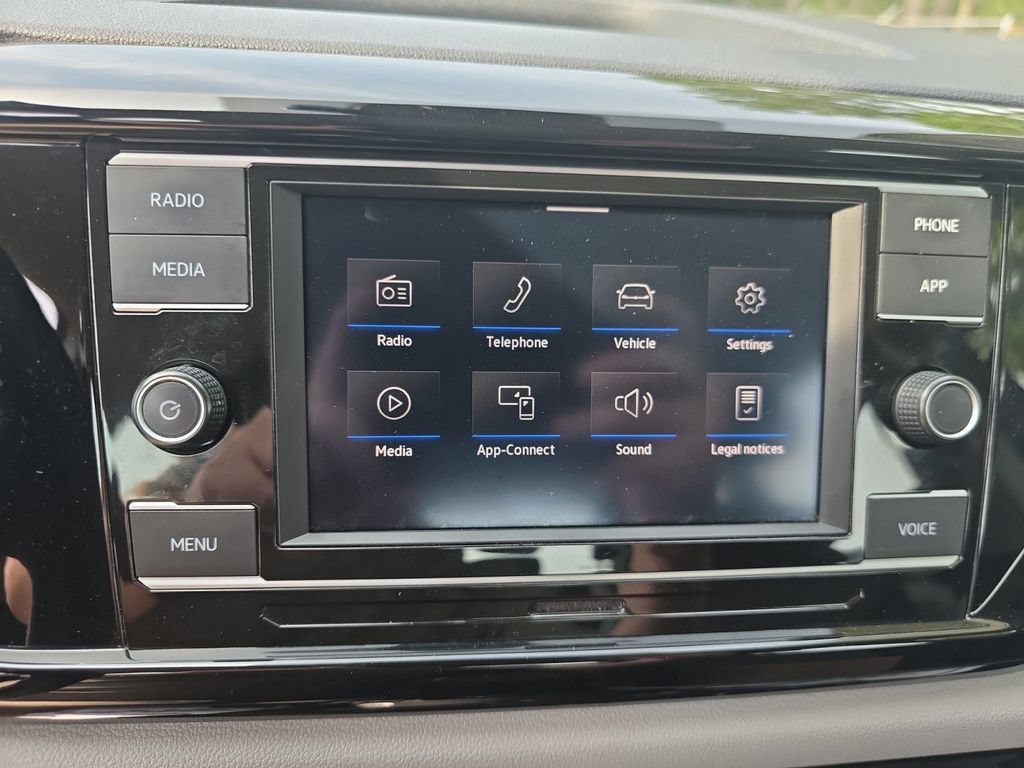 Certified 2022 Volkswagen Taos S AWD/4WD image 27