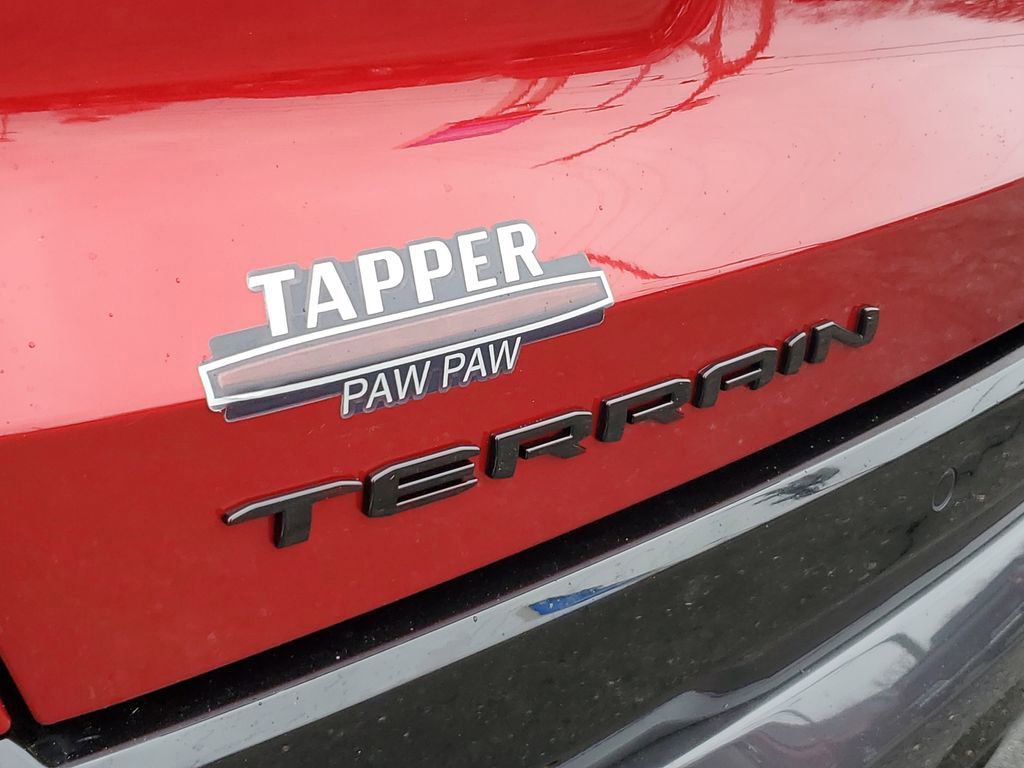 New 2026 GMC Terrain AT4 w/ LPO, Black Badging Package image 6