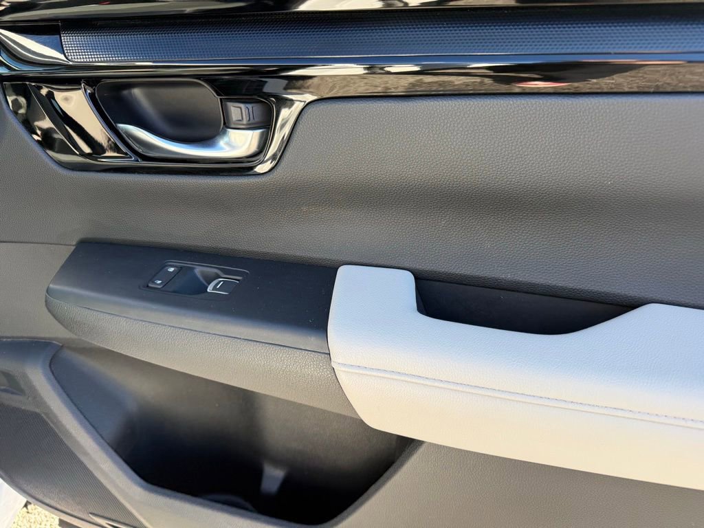 Used 2024 Honda CR-V EX-L image 47