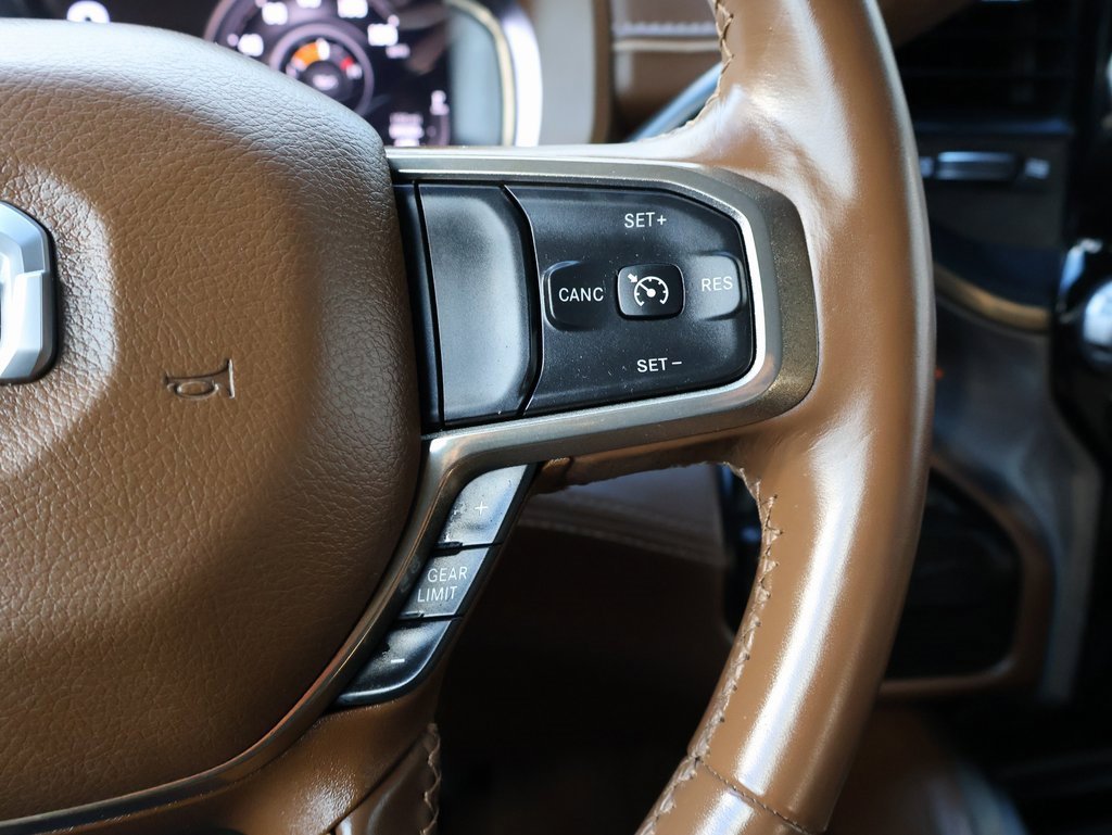 Used 2024 RAM 2500 Limited w/ Towing Technology Group image 18