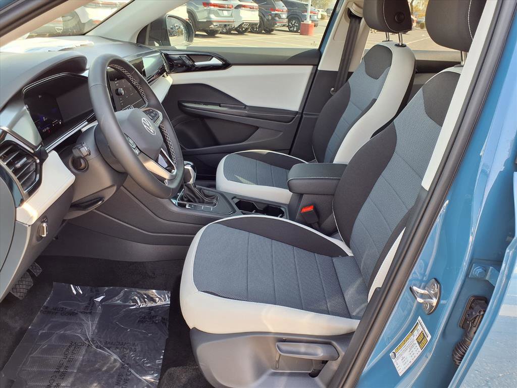 New 2026 Volkswagen Taos S image 7