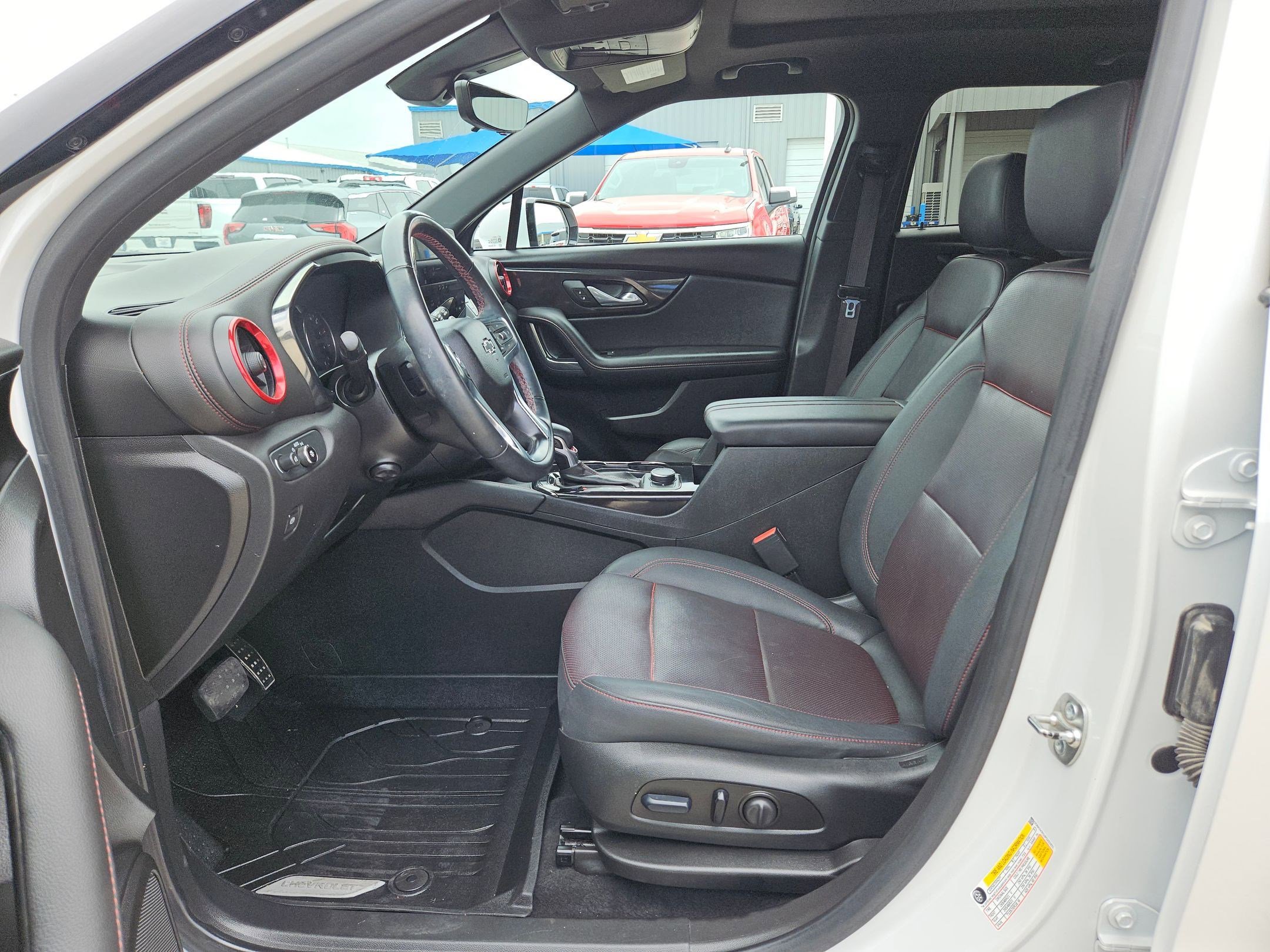 Certified 2023 Chevrolet Blazer RS w/ Driver Confidence II Package AWD/4WD image 9