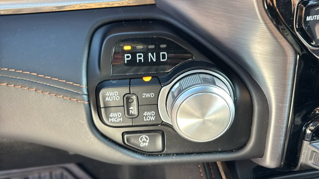 Used 2022 RAM 1500 Limited AWD/4WD image 15