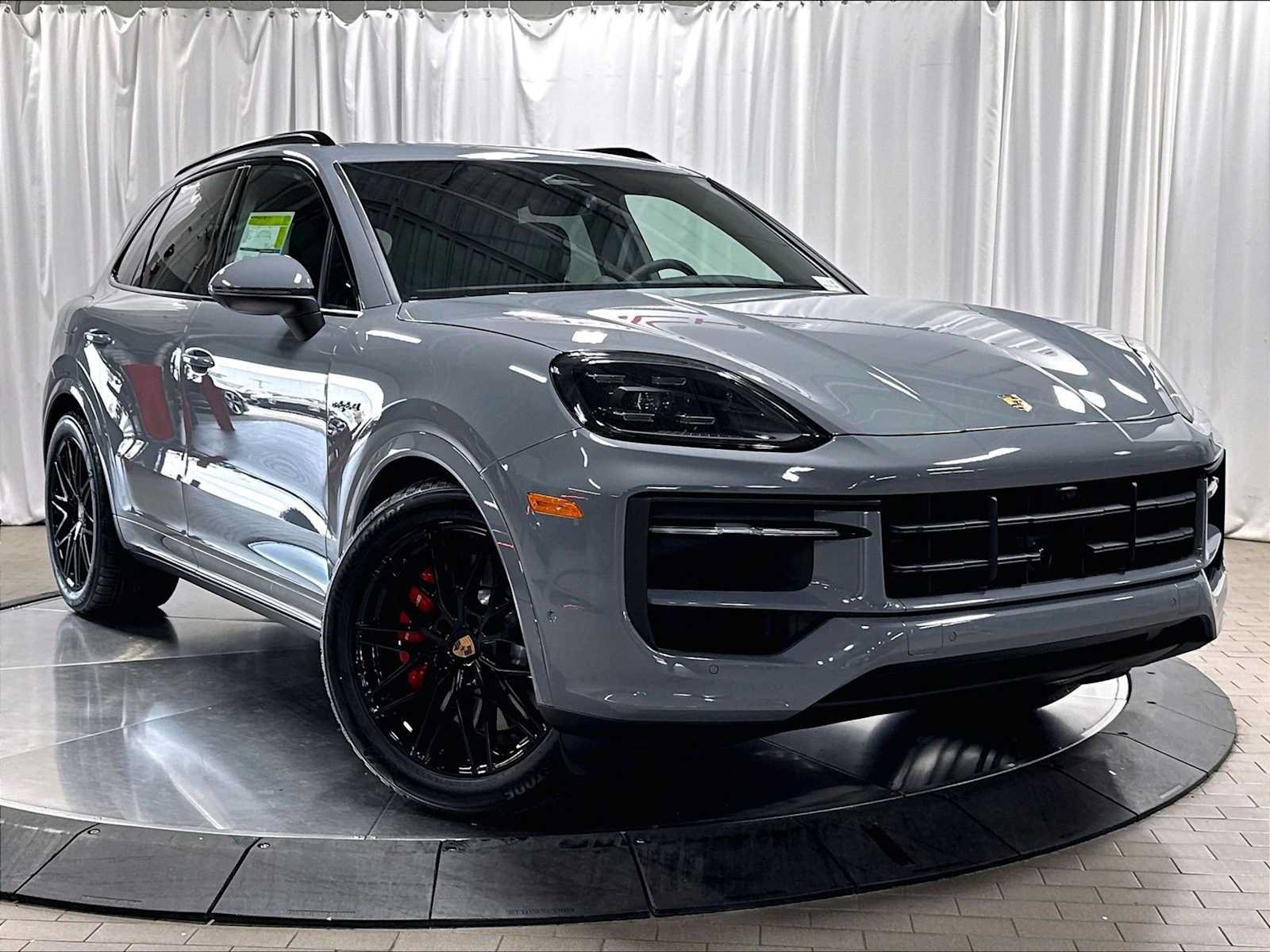 New 2026 Porsche Cayenne S AWD/4WD image 9
