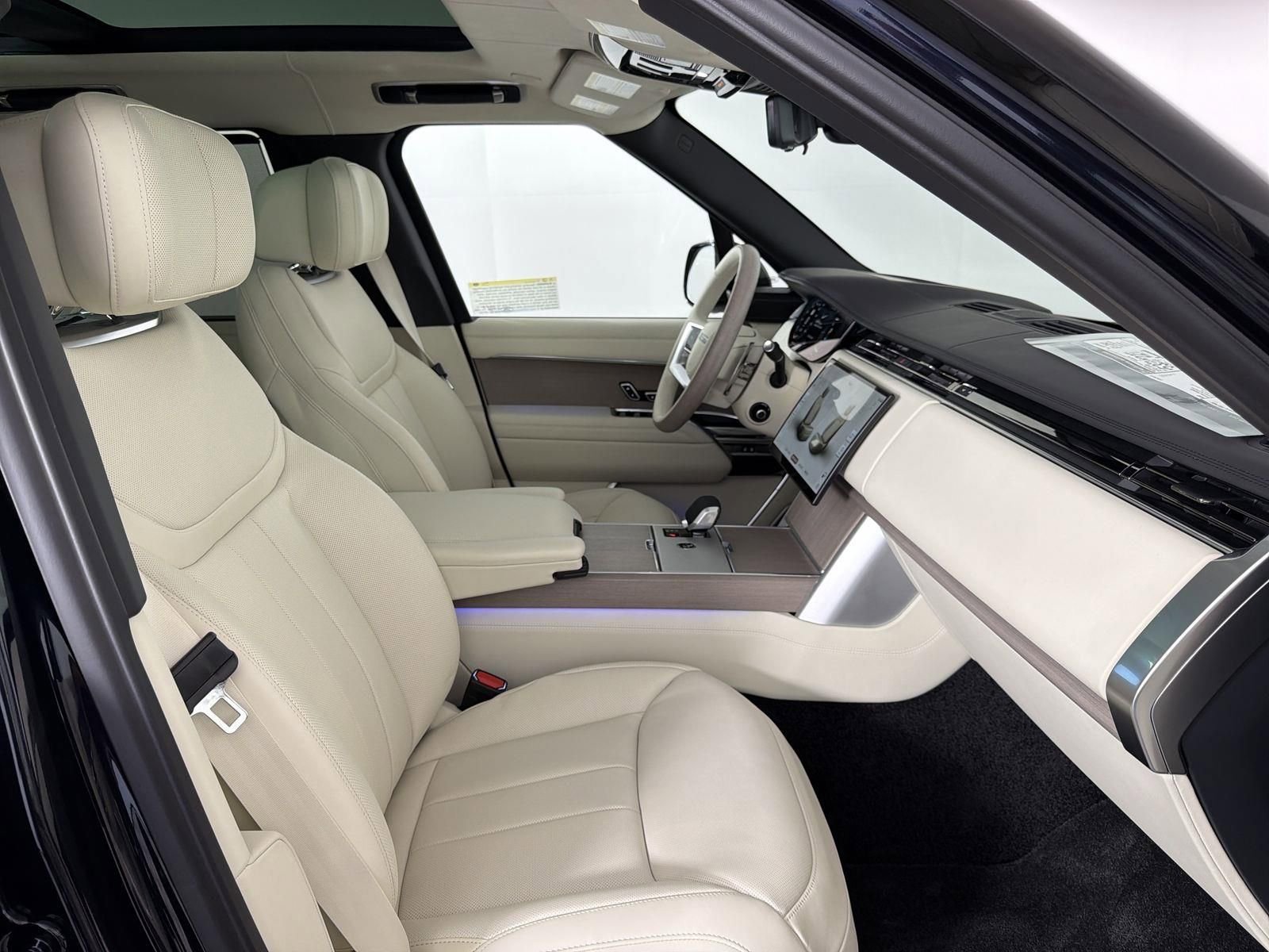 New 2026 Land Rover Range Rover Autobiography image 32