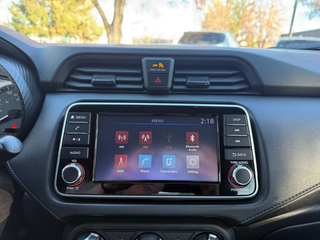 Used 2021 Nissan Versa S image 31