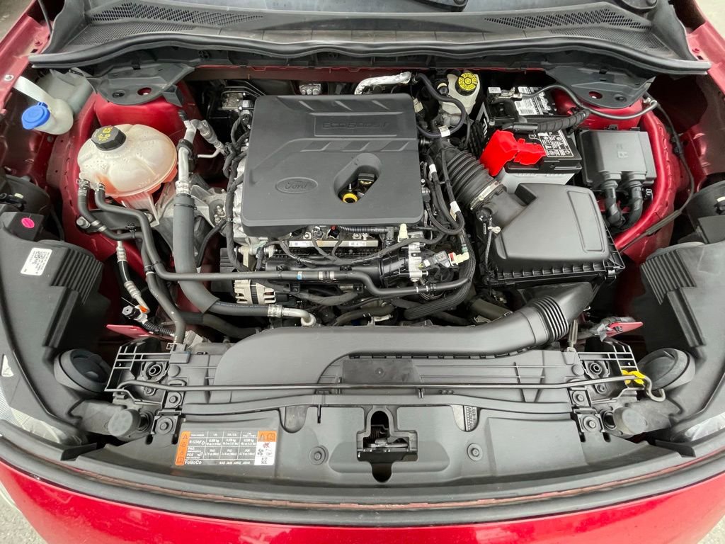 Used 2020 Ford Escape SE image 33