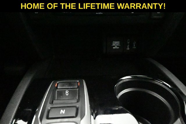 Used 2017 Honda Pilot Touring image 25