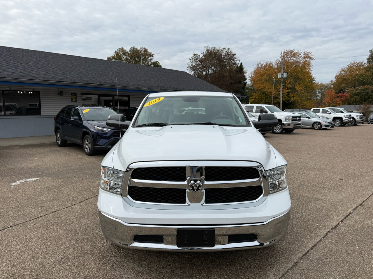 Used 2019 RAM 1500 Tradesman w/ Chrome Appearance Group image 2