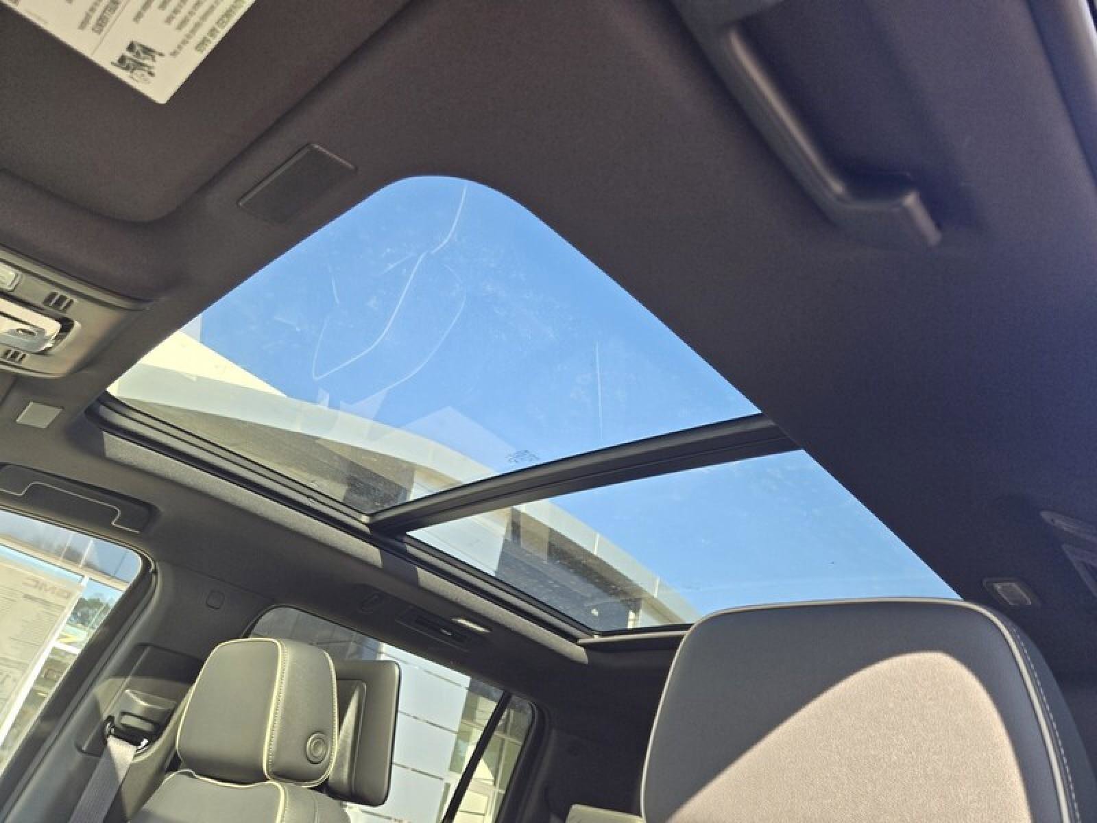 New 2026 GMC Yukon XL Elevation w/ Elevation Premium Package image 24