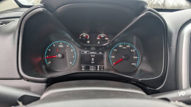 Used 2021 Chevrolet Colorado LT w/ LT Convenience Package AWD/4WD image 16