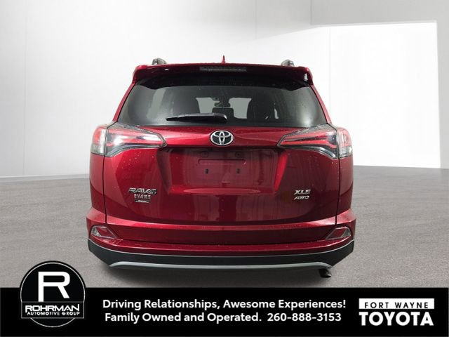 Used 2018 Toyota RAV4 XLE image 8