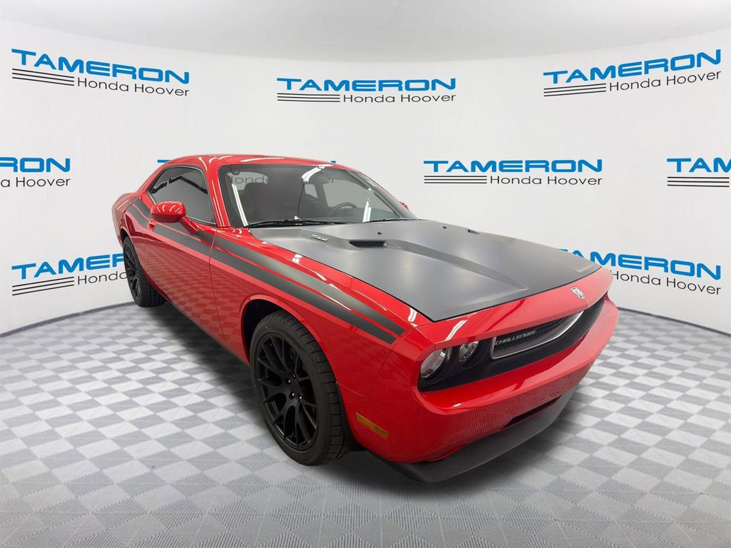 Used 2010 Dodge Challenger R/T image 7