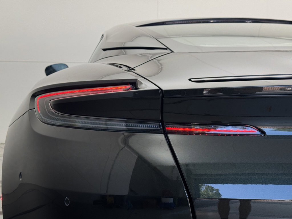 Used 2025 Aston Martin DB12 Coupe image 51