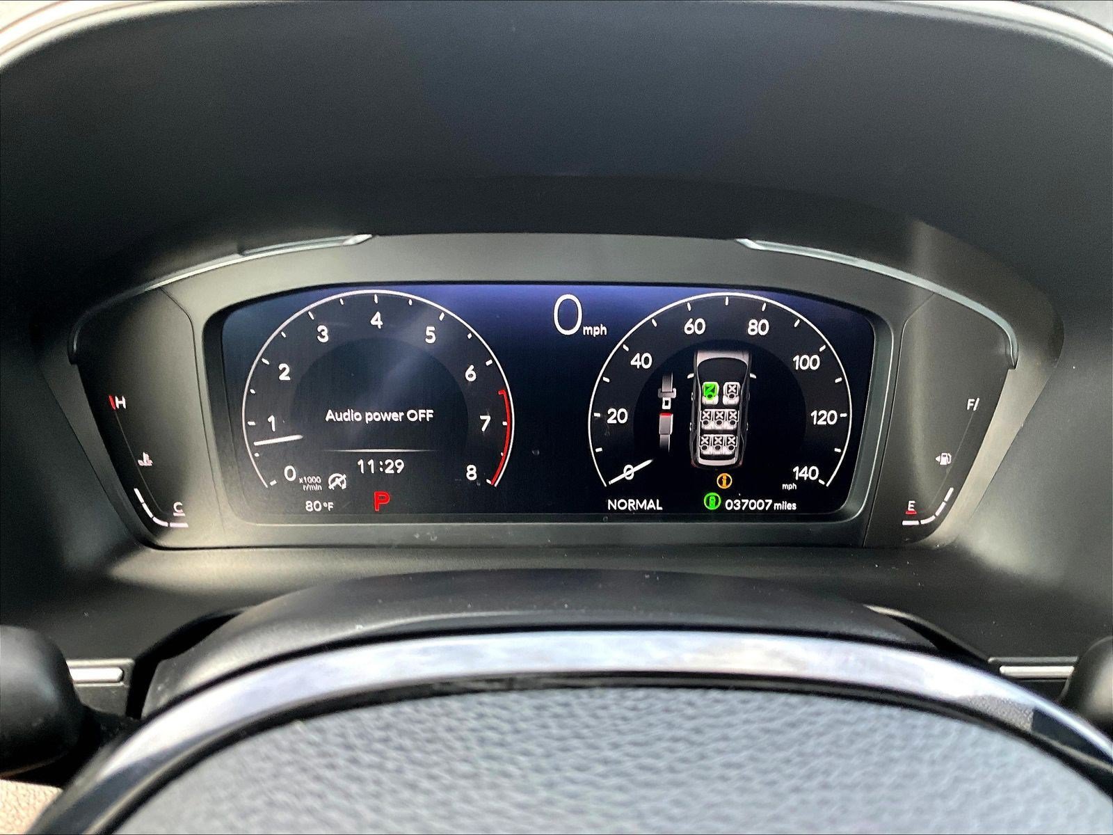 Used 2025 Honda Pilot Elite image 13