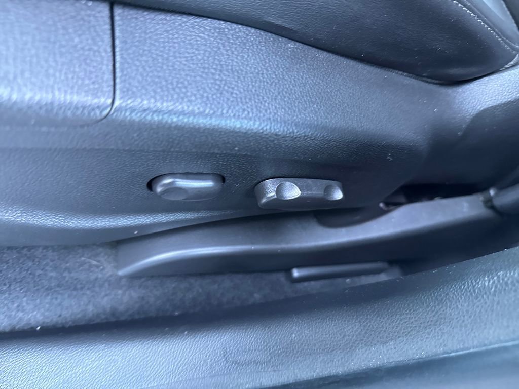 Used 2018 Buick Encore Preferred image 10