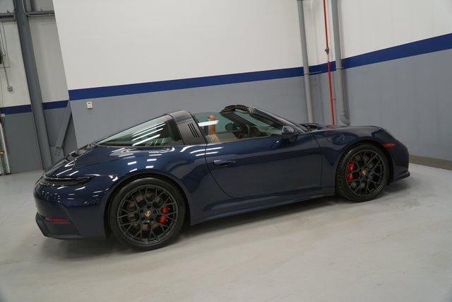 Certified 2026 Porsche 911 Targa 4 GTS AWD/4WD image 11
