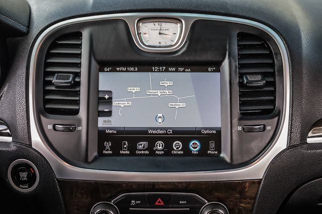 Used 2015 Chrysler 300 C RWD image 41