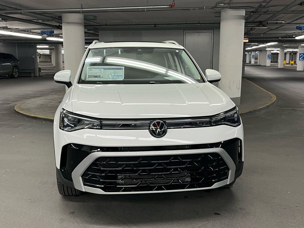 New 2026 Volkswagen Taos SEL image 31