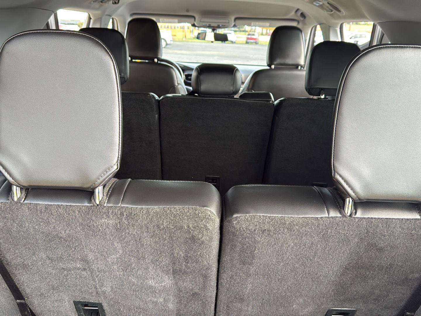 Used 2022 Ford Explorer XLT w/ Equipment Group 202A image 23