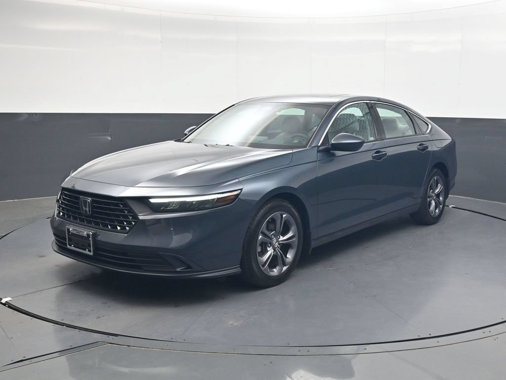 Used 2023 Honda Accord EX image 8