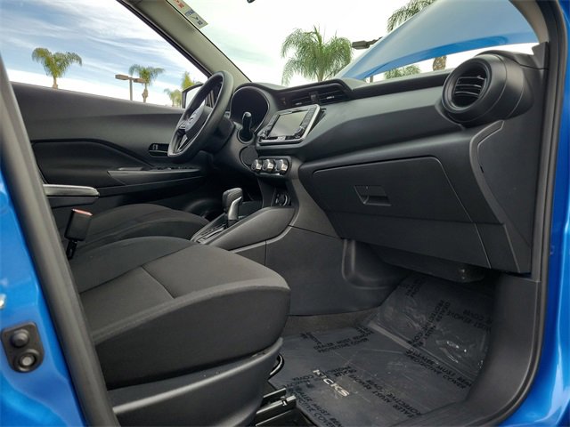 Used 2024 Nissan Kicks S image 21