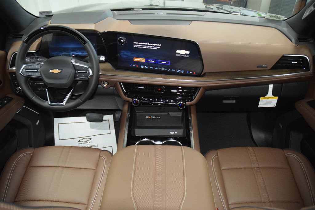 New 2026 Chevrolet Suburban High Country AWD/4WD image 32