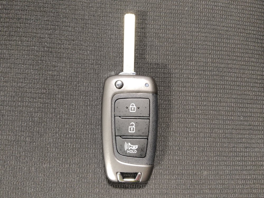 Used 2023 Hyundai Venue SEL FWD image 32