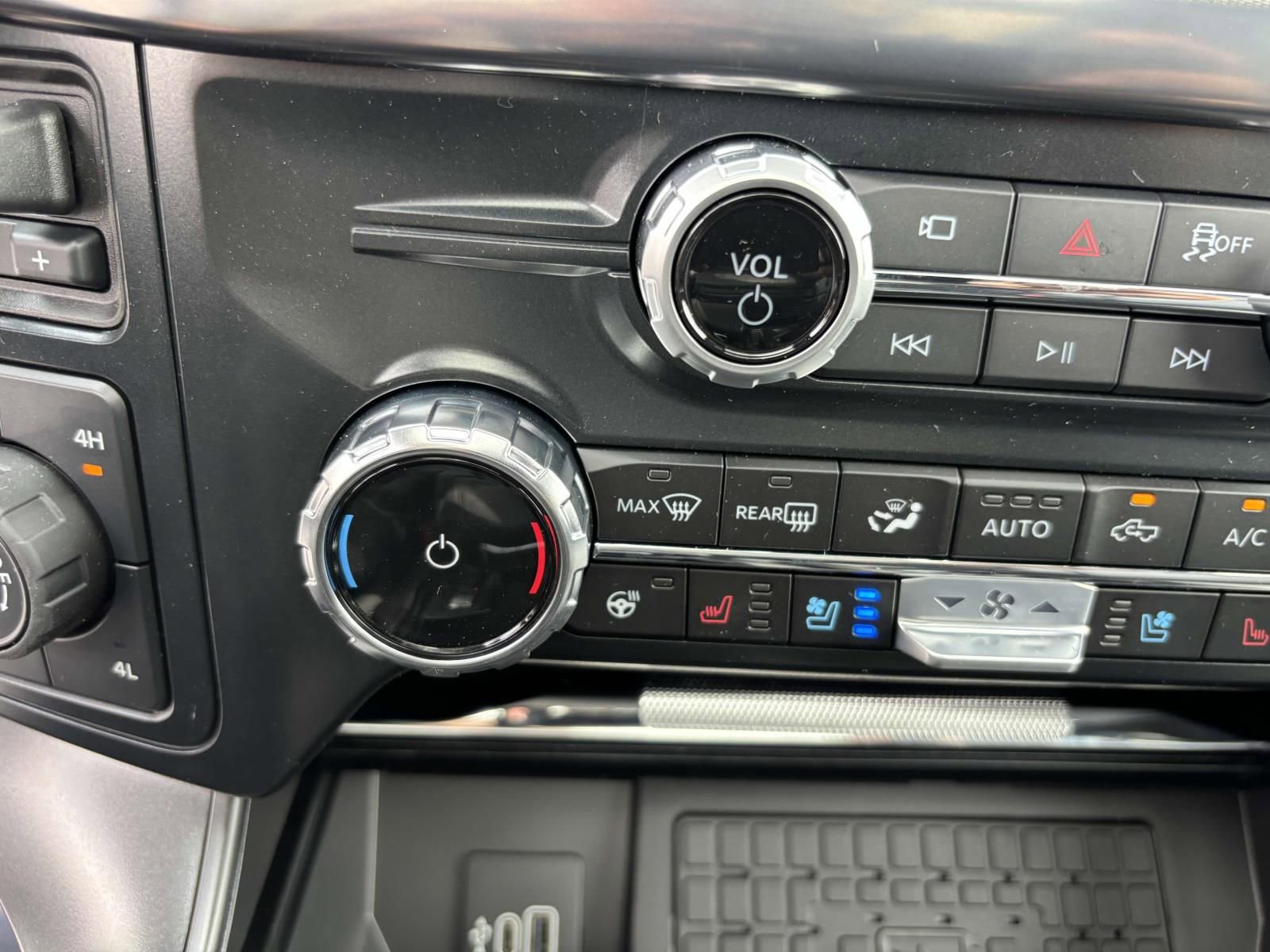 New 2025 Ford F150 Lariat w/ Equipment Group 502A High image 11