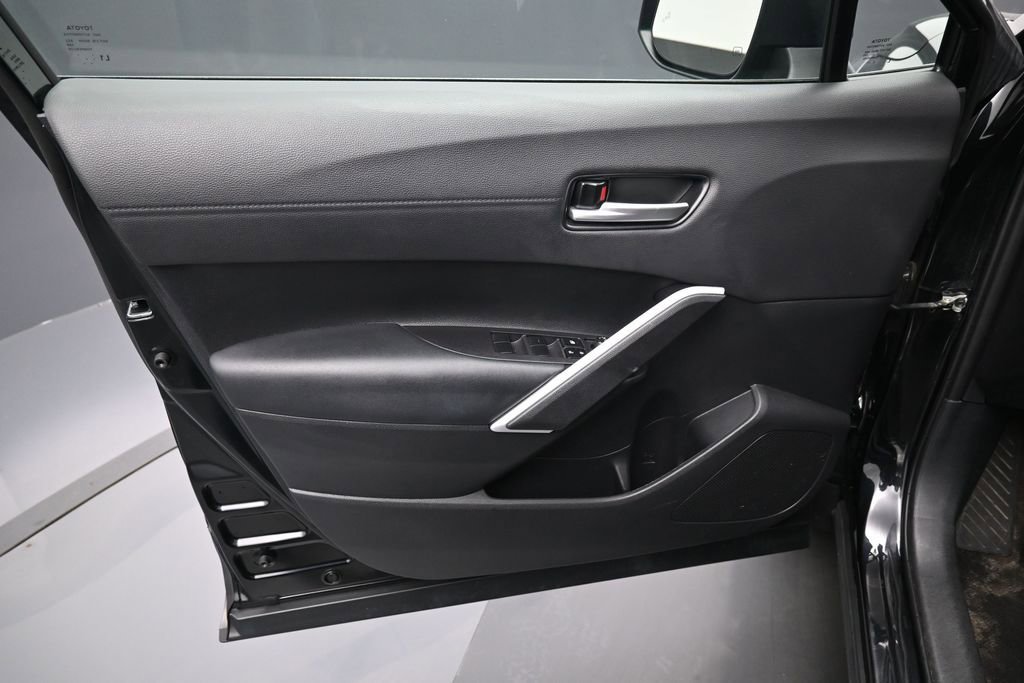 Certified 2025 Toyota Corolla Cross XLE AWD/4WD image 11