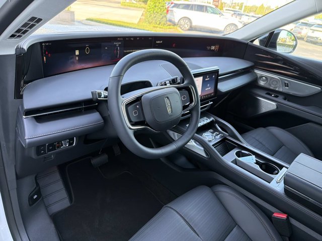 New 2026 Lincoln Nautilus Reserve AWD/4WD image 13