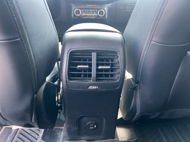 Used 2022 Ford Escape Titanium AWD/4WD image 18