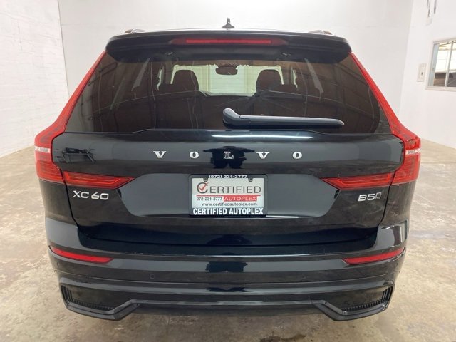 Used 2025 Volvo XC60 B5 Plus image 5