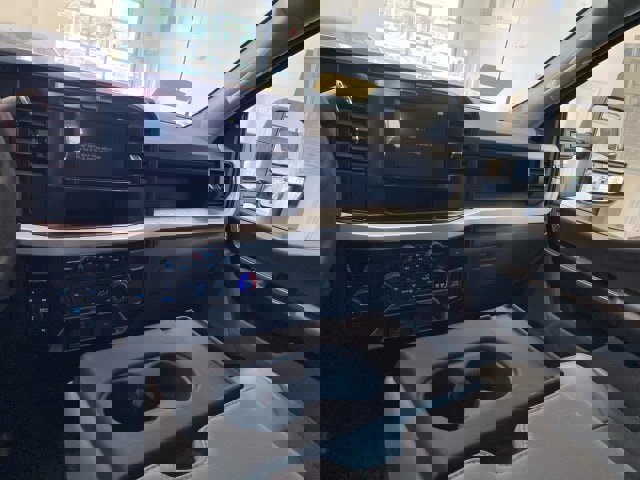 New 2025 Ford F550 4x4 Crew Cab image 12