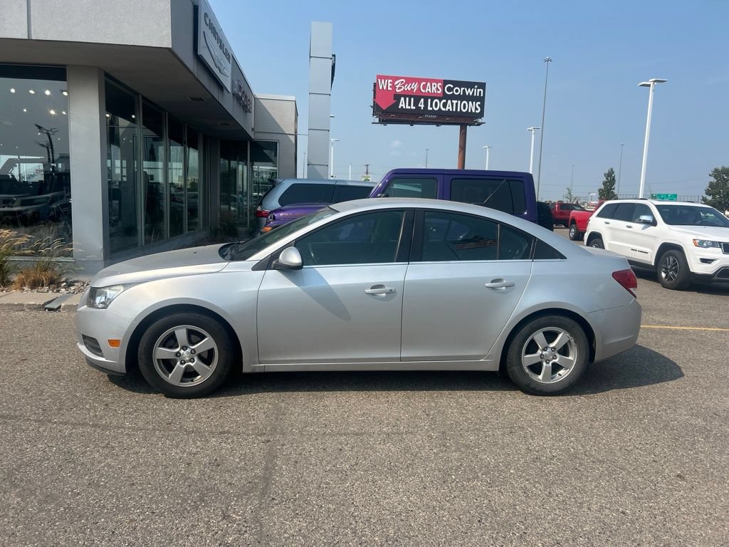Used 2014 Chevrolet Cruze LT FWD image 4