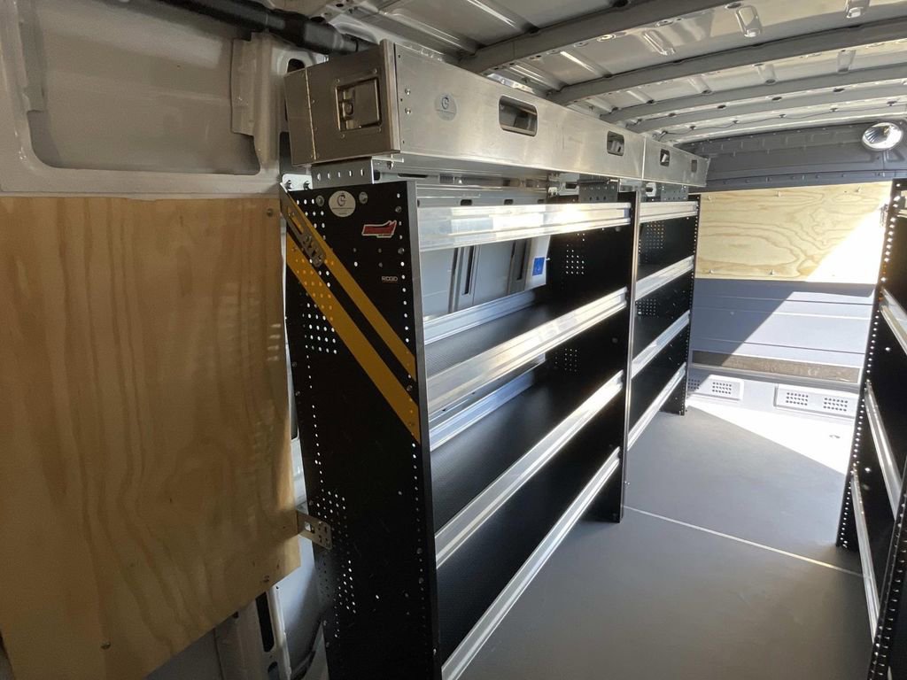 Used 2023 Mercedes-Benz Sprinter 2500 image 10