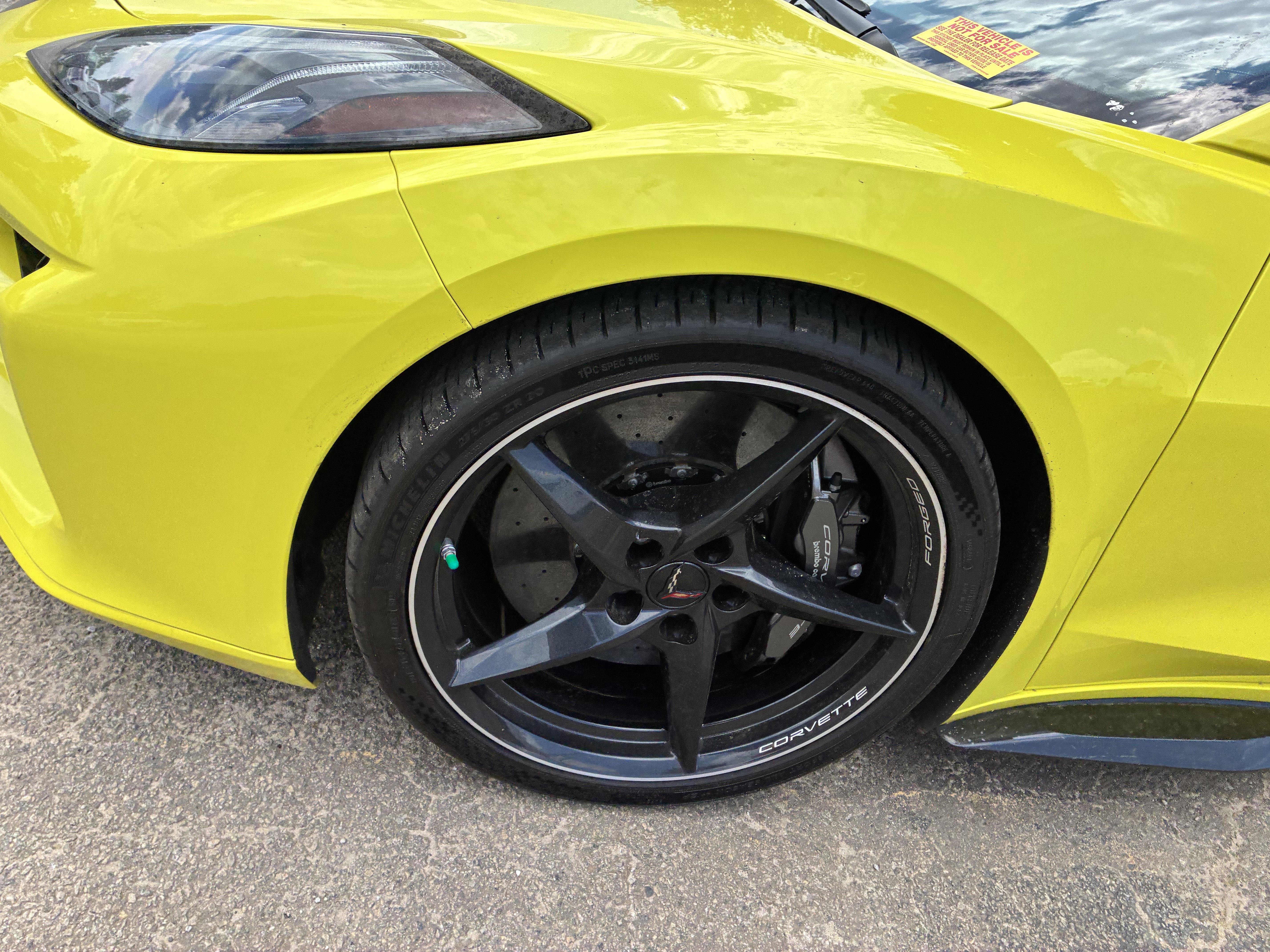 Used 2024 Chevrolet Corvette E-Ray w/ Stealth Interior Trim Package AWD/4WD image 2