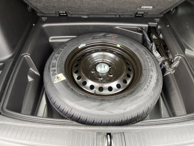 Certified 2024 Jeep Grand Cherokee Altitude AWD/4WD image 13