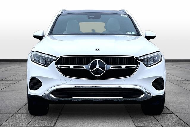 Certified 2025 Mercedes-Benz GLC 300 300 image 2
