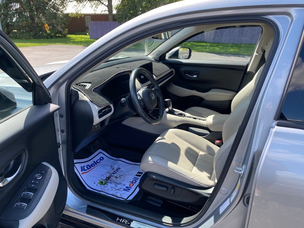 Used 2024 Honda HR-V EX-L image 22