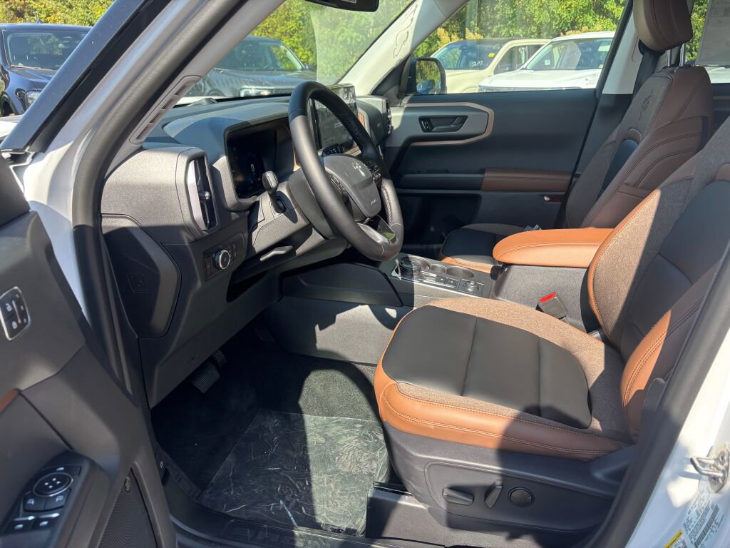 New 2025 Ford Bronco Sport Outer Banks w/ Outer Banks Tech Package+ image 9