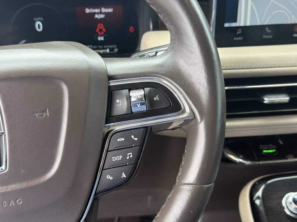 Certified 2023 Lincoln Nautilus Reserve FWD image 25