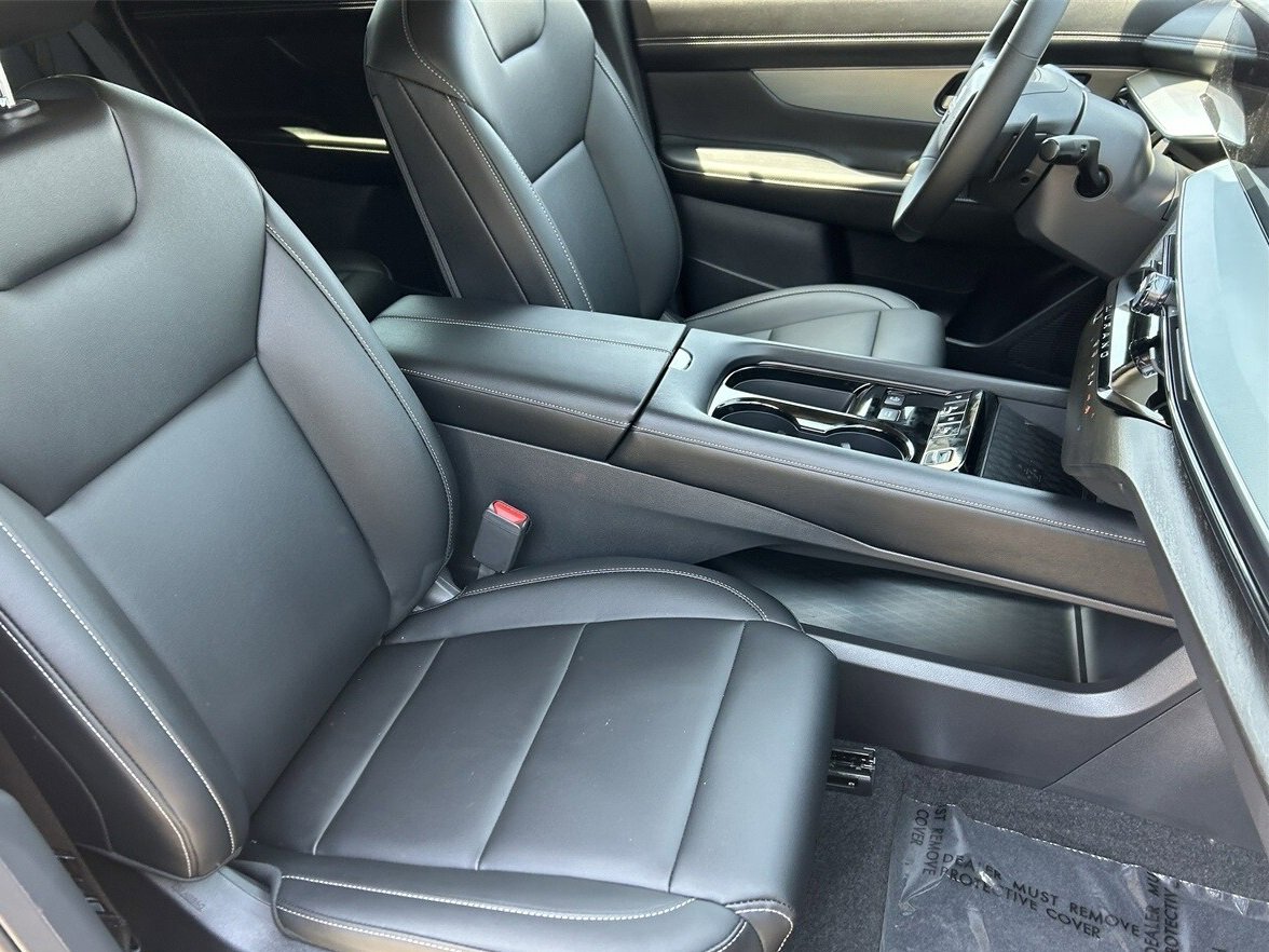 New 2025 Nissan Murano SL image 34