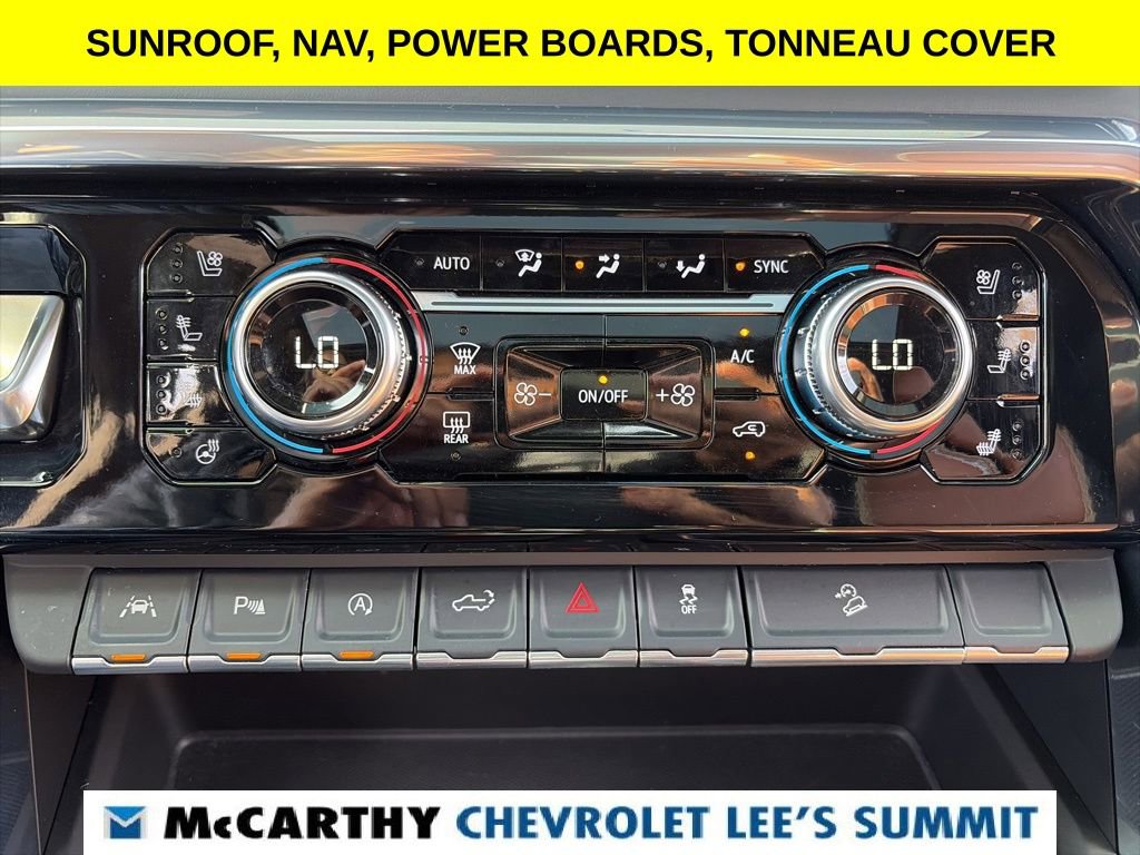 Used 2025 GMC Sierra 1500 Denali Ultimate image 9