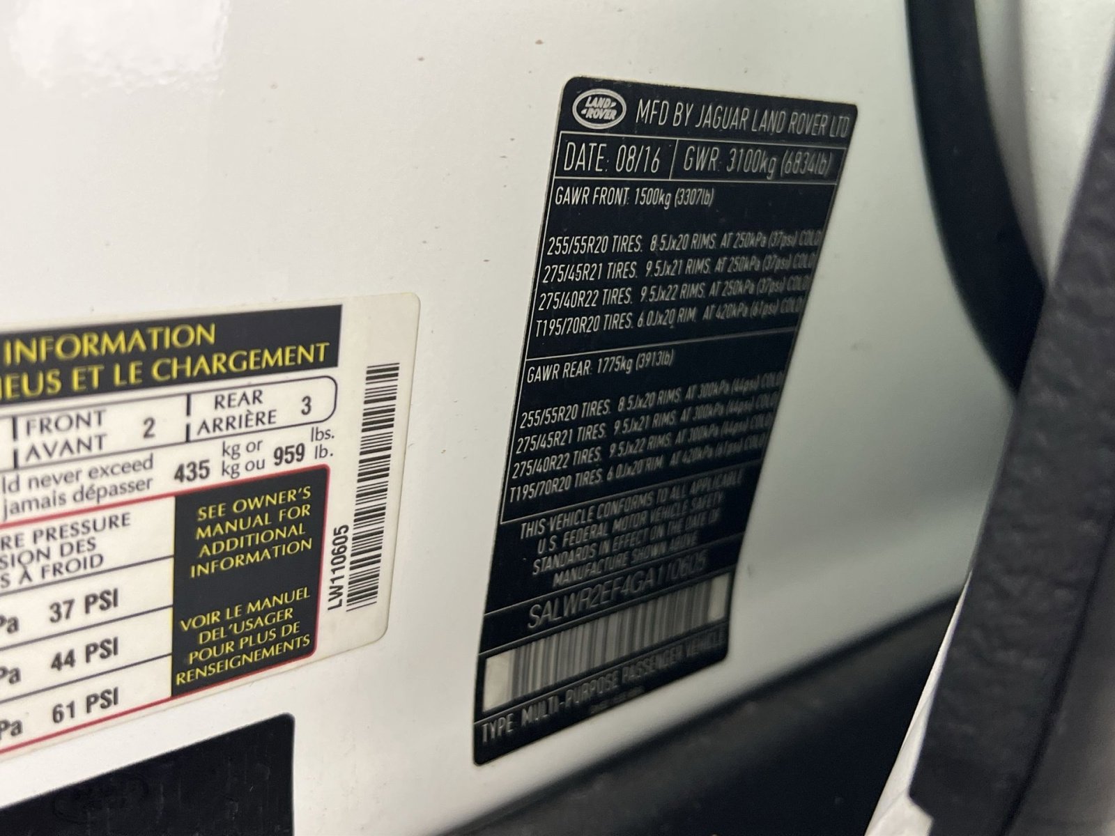 Used 2016 Land Rover Range Rover Sport Supercharged image 29