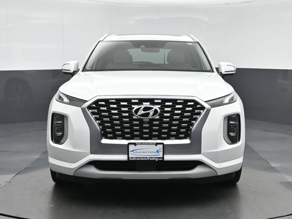 Used 2022 Hyundai Palisade Limited FWD image 2