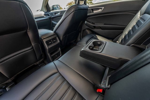 Used 2024 Ford Edge SEL AWD/4WD image 20