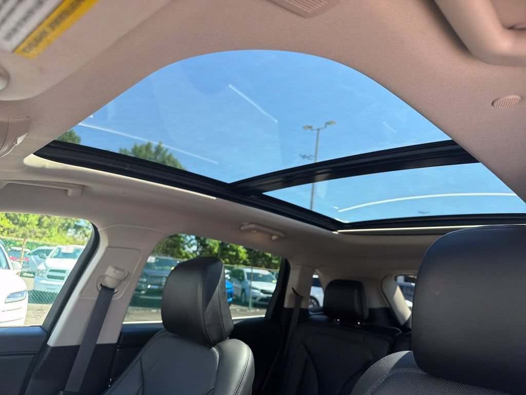 Certified 2022 Lincoln Nautilus Reserve AWD/4WD image 29